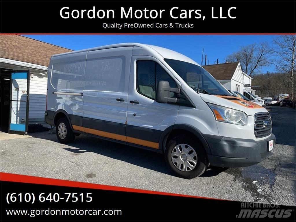 Ford Transit Utilitara