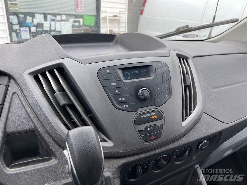 Ford Transit Utilitara