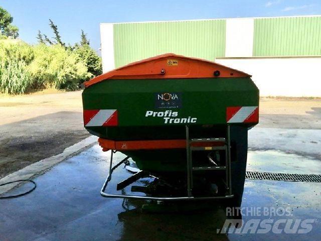 Amazone ZA-TS3200 Împrastierea mineralelor