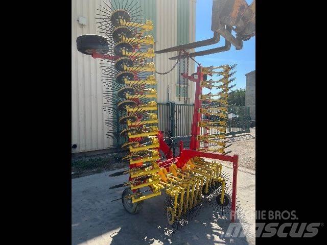 APV RH 600 M1 Alte masini si accesorii de cultivat