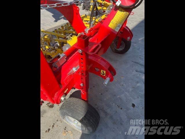 APV RH 600 M1 Alte masini si accesorii de cultivat