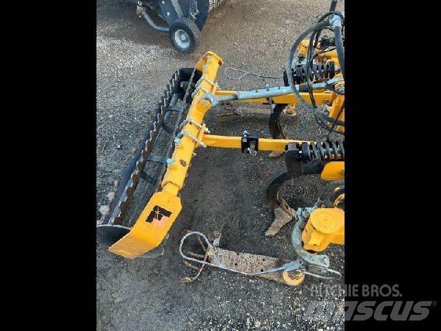  Autre CL6750SR45 Munca solului