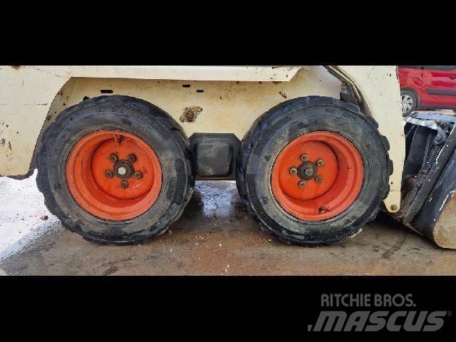 Bobcat S70 Incarcator pe pneuri