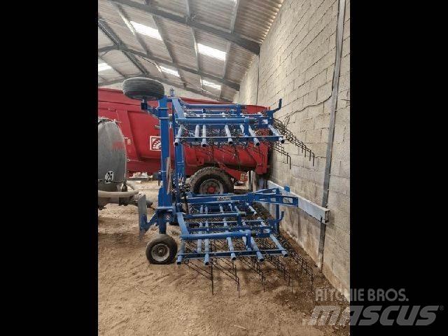  Carre SARCLERSE Alte masini si accesorii de cultivat