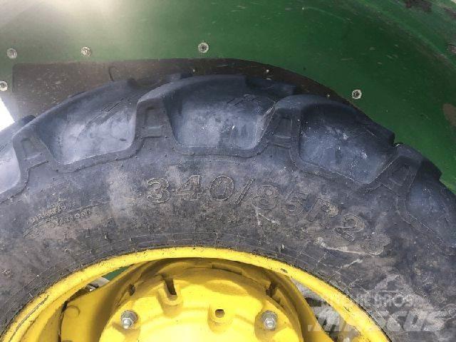 John Deere 5050E Tractoare