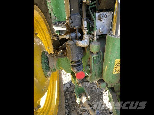John Deere 5090R Tractoare