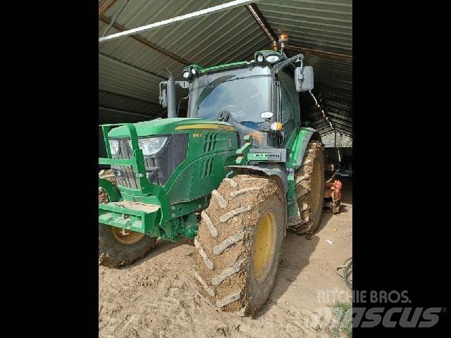 John Deere 6110R Tractoare