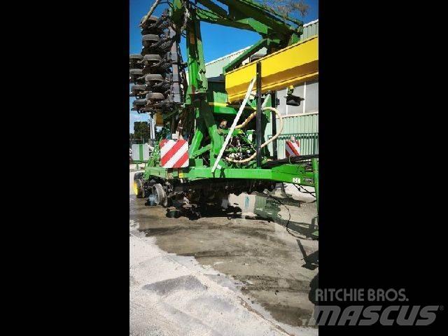 John Deere 750A Alte masini si accesorii de insamantare