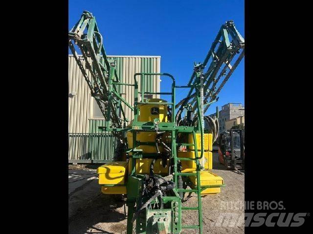 John Deere 824 SE Tractoare agricole sprayers