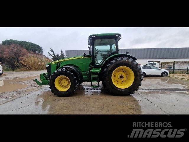 John Deere 8310R Tractoare