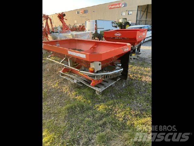 Kuhn AXIS 20.1W Împrastierea mineralelor