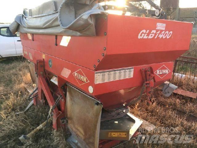 Kuhn GLB 1400 Împrastierea mineralelor
