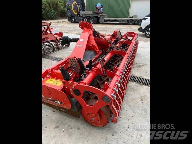 Kuhn HR 4030 Grape
