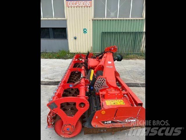 Kuhn HR 4030 Grape