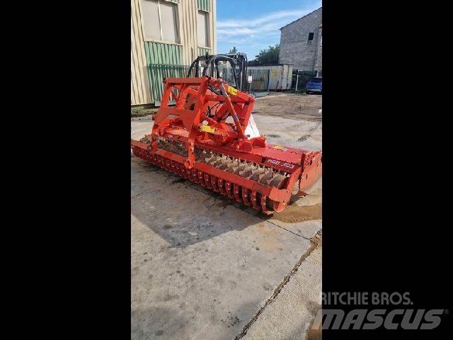 Kuhn HRB303D Grape