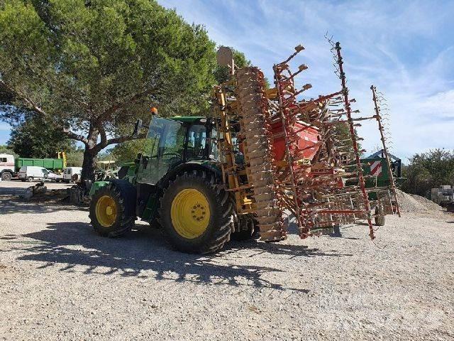  Lachaud Semanatoare