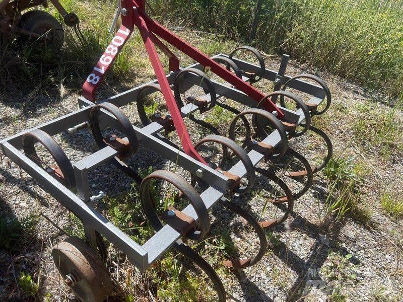 Morgnieux VSR 11 Cultivatoare de recolte in randuri
