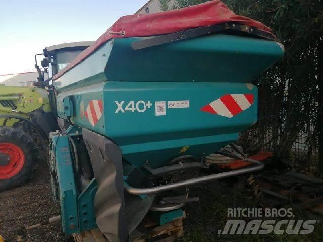 Sulky X40 Împrastierea mineralelor