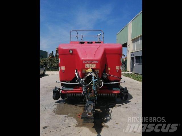 Supertino 712R Baler dreptunghiular