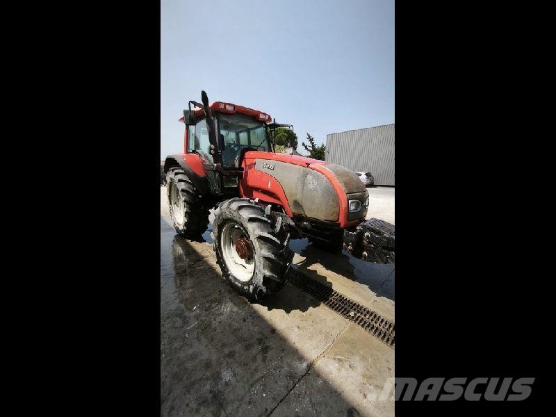Valtra T140 Tractoare