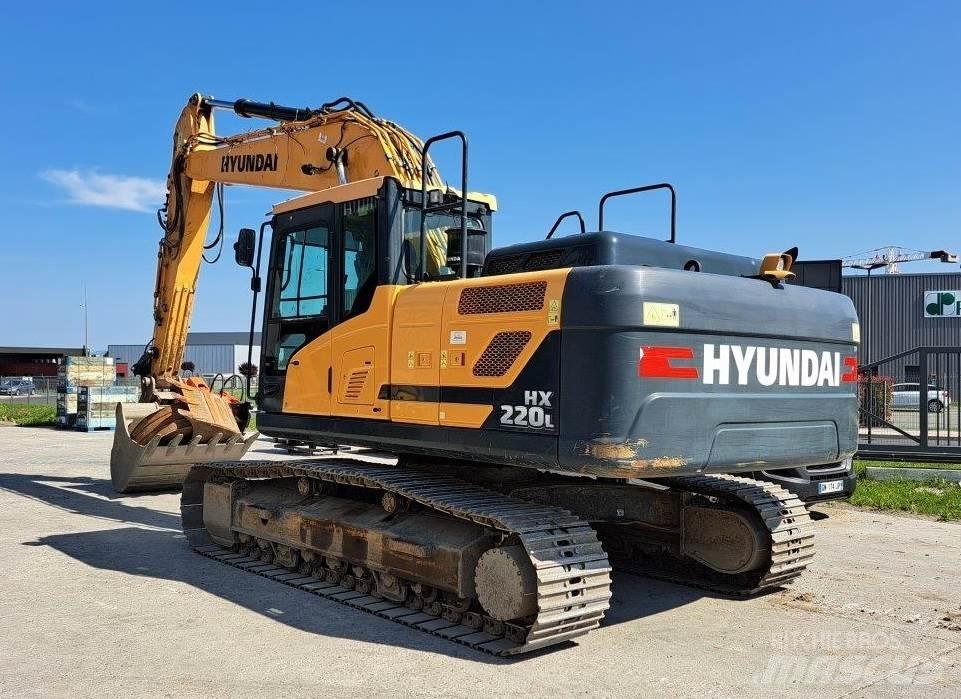 Hyundai HX220L Excavatoare pe șenile
