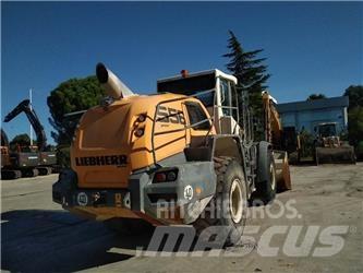 Liebherr L556 Incarcator pe pneuri