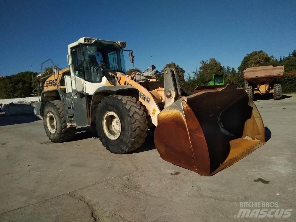 Liebherr L556 Incarcator pe pneuri