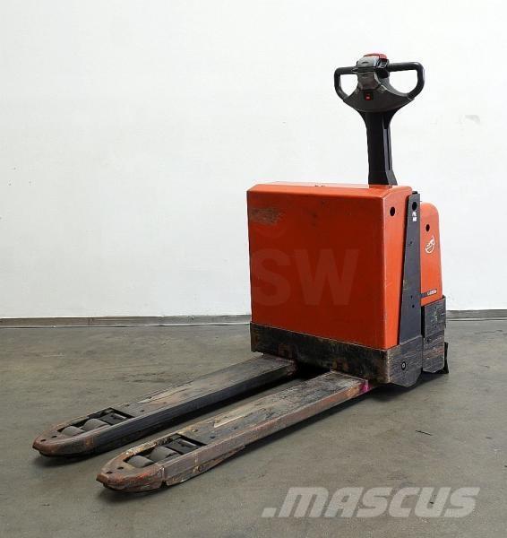BT LWE200 Transpaleta manuala