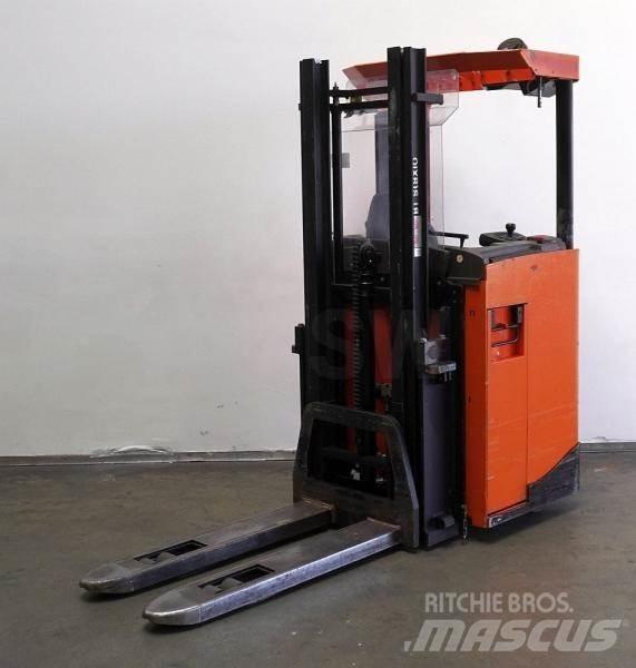 BT SRE135 Transpaleti autopropulsanti