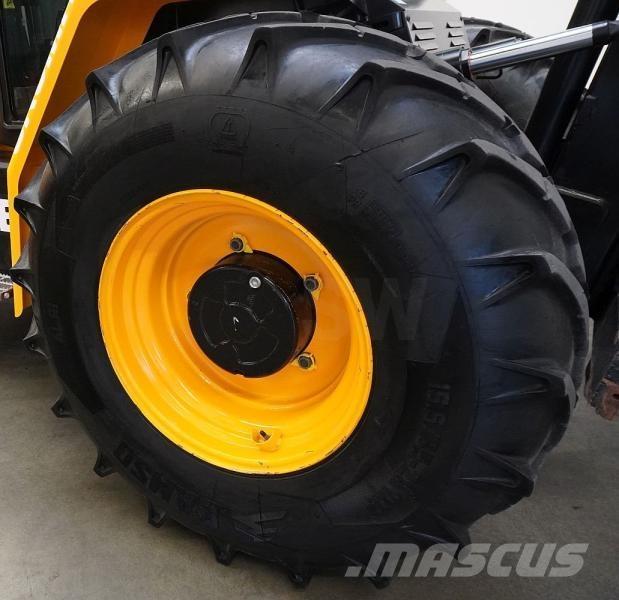 JCB 940-4 Masini de teren dificil
