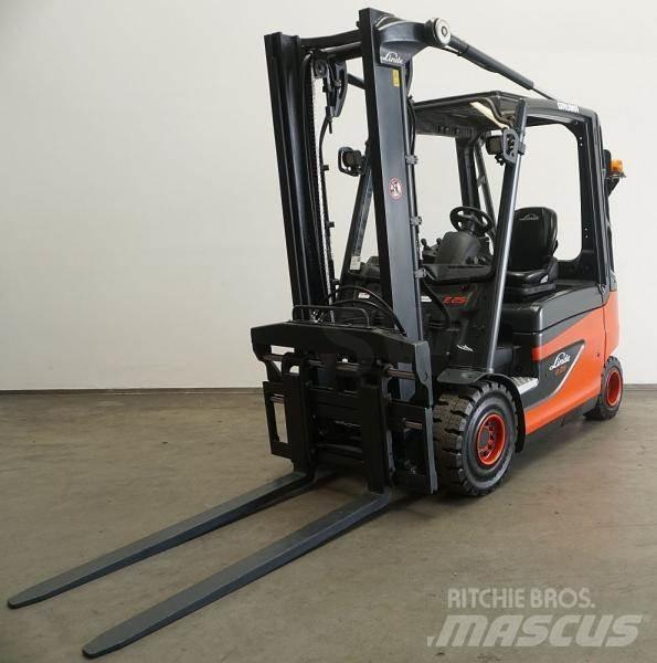 Linde E 25 387 Stivuitor electric