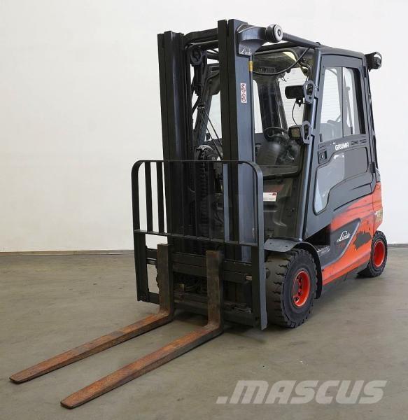 Linde E 25 387 Stivuitor electric