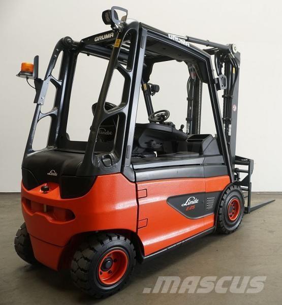 Linde E 25 387 Stivuitor electric