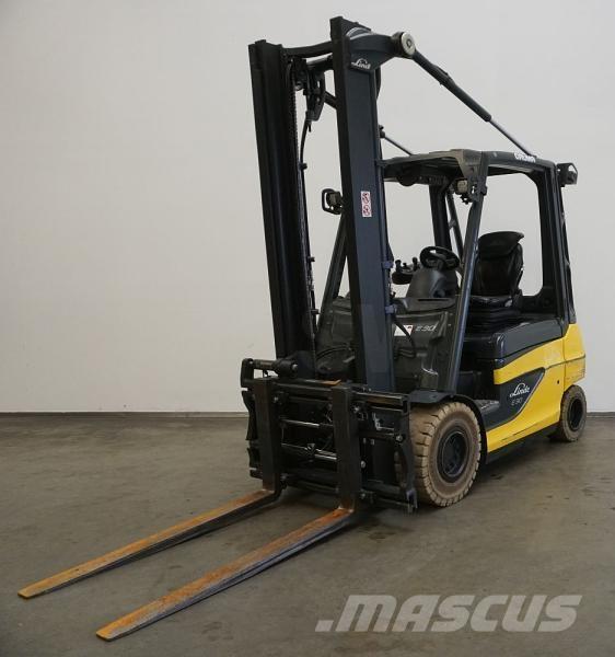 Linde E 30 387 Stivuitor electric