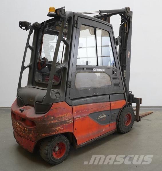 Linde E 30 387 Stivuitor electric