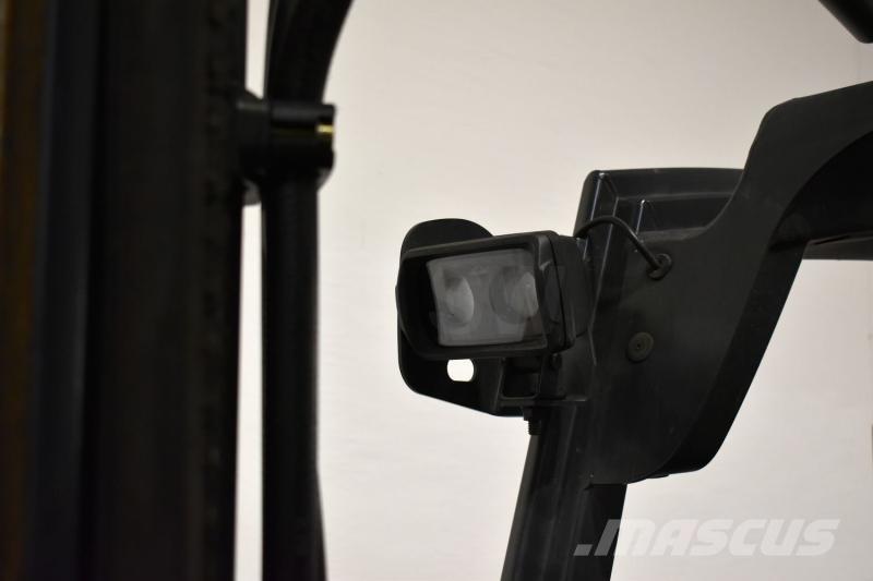 Linde E 30 387 Stivuitor electric