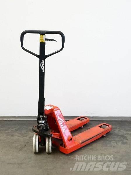 Linde HPT M 15 Transpaleta electica cu furca