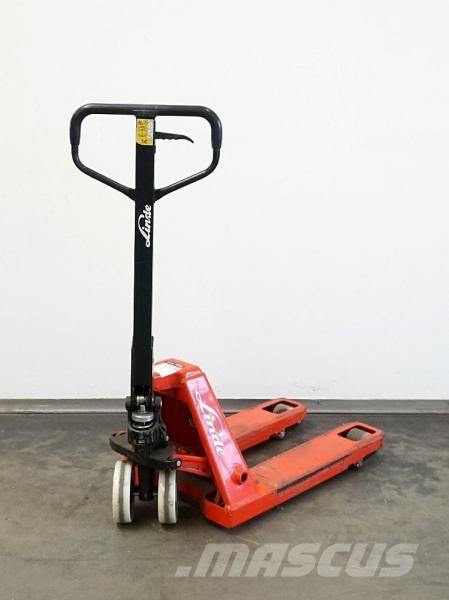 Linde HPT M 15 Transpaleta electica cu furca