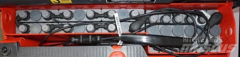 Linde L 10 379 Transpaleti autopropulsanti