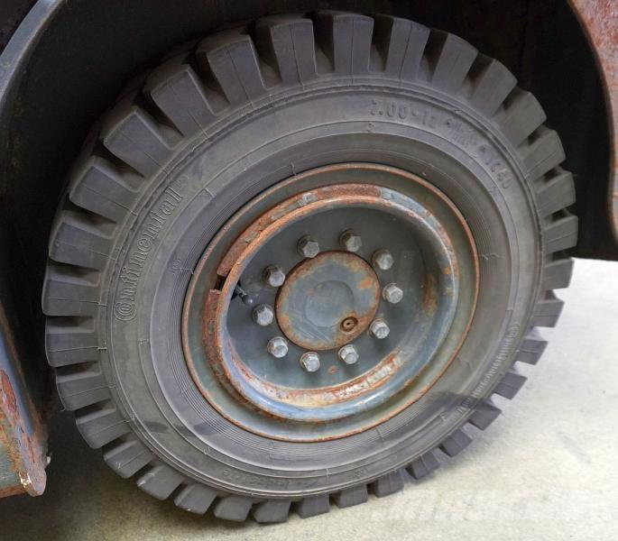 Linde W 20 127 Camioane de tractiune