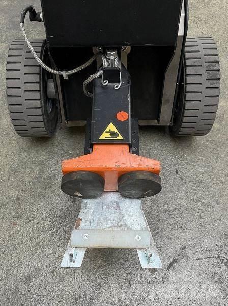 Movexx T1500 Camioane de tractiune