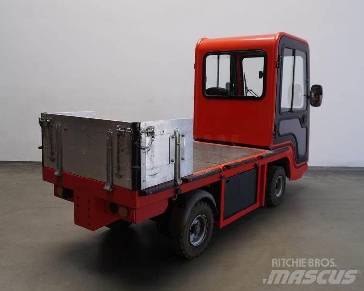 Pefra 610 Camioane de tractiune