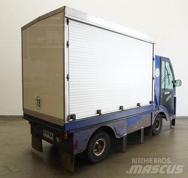 Pefra 615 Camioane de tractiune