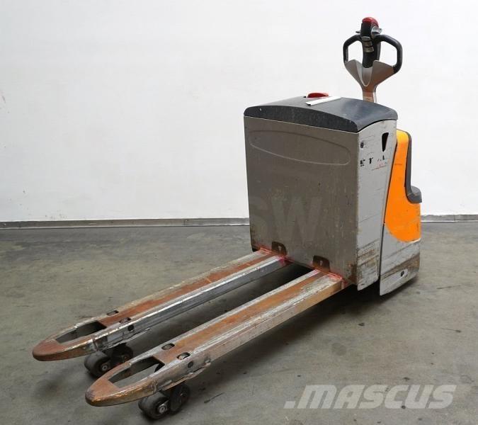 Still EXU 22 Transpaleta manuala