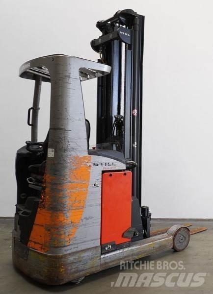 Still FM-X17 Stivuitor cu catarg retractabil