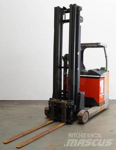 Still FM-X17 Stivuitor cu catarg retractabil