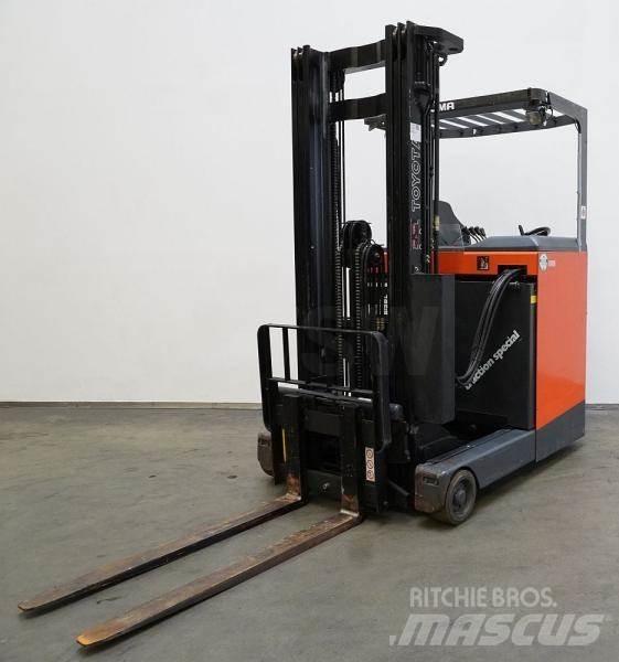 Toyota 6FBRE12 Stivuitor cu catarg retractabil