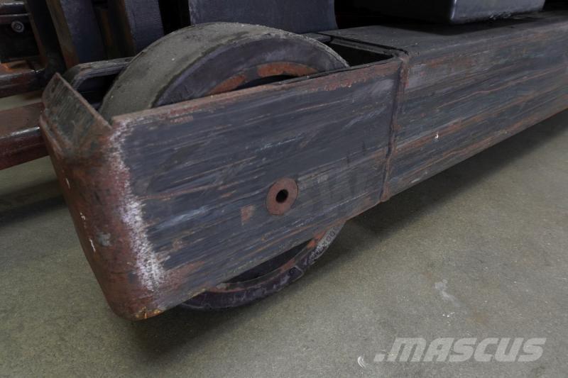 Toyota RRE1/15 Stivuitor cu catarg retractabil