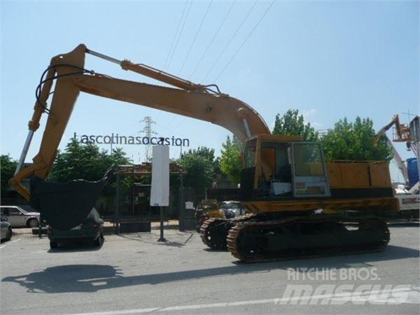 CAT 235 Excavatoare pe șenile
