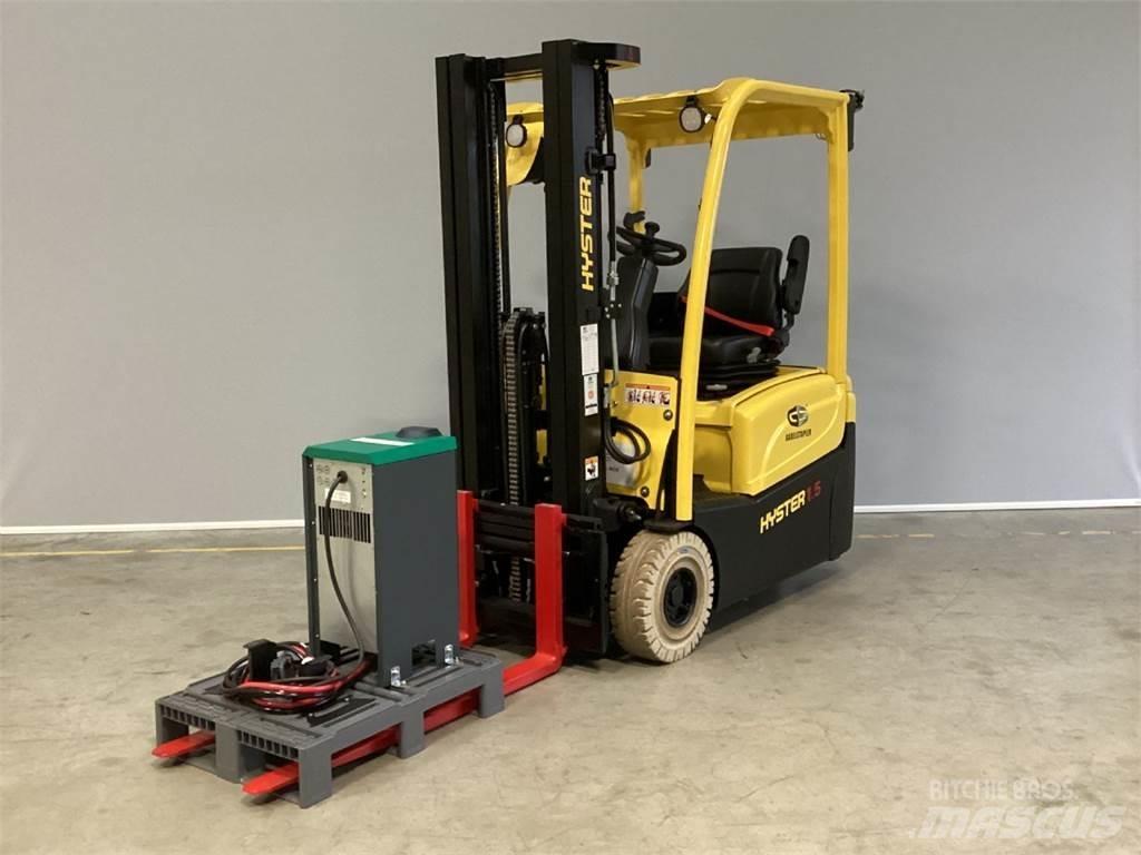 Hyster J1.5XNT Stivuitor electric
